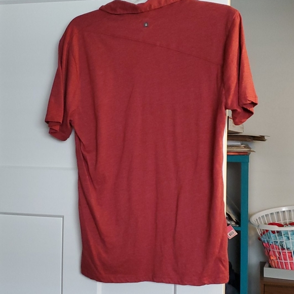 Volcom shirt - Picture 4 of 4